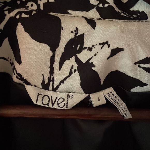 Black and white blazer (ravel size 4) - Picture 3 of 6